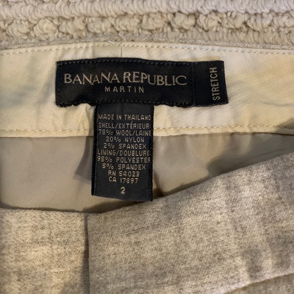 Banana republic… Martin pants… Size to - Picture 2 of 2